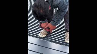 Insulated aluminum alloy roof installation- Good tools and machinery make work easy