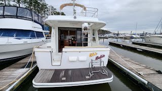 2011 Beneteau Swift Trawler 34 Walkaround