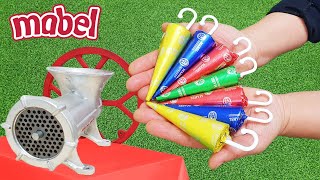 EXPERIMENT! COLORFUL UMBRELLA CHOCOLATE BARS NEW VİDEO vs MEAT GRINDER