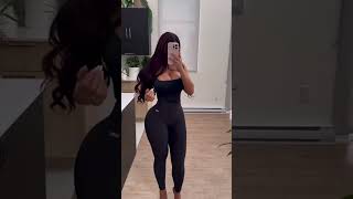 Sylvia VS. Rosa - Curvy \u0026 Confident Leggings Fashion Models Battle - Body Positivity Lifestyle