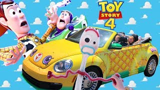 TOY STORY 4 Day Where Kids Play With New Buzz Lightyear