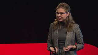 Drawing peace inside-out | Amina Agovic | TEDxDIT