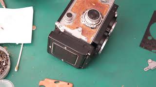 Rolleiflex repair, servicing a Rolleiflex Automat TLR. Part 12