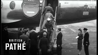 People In The News - London Churchill Leaves For Holiday (1953)