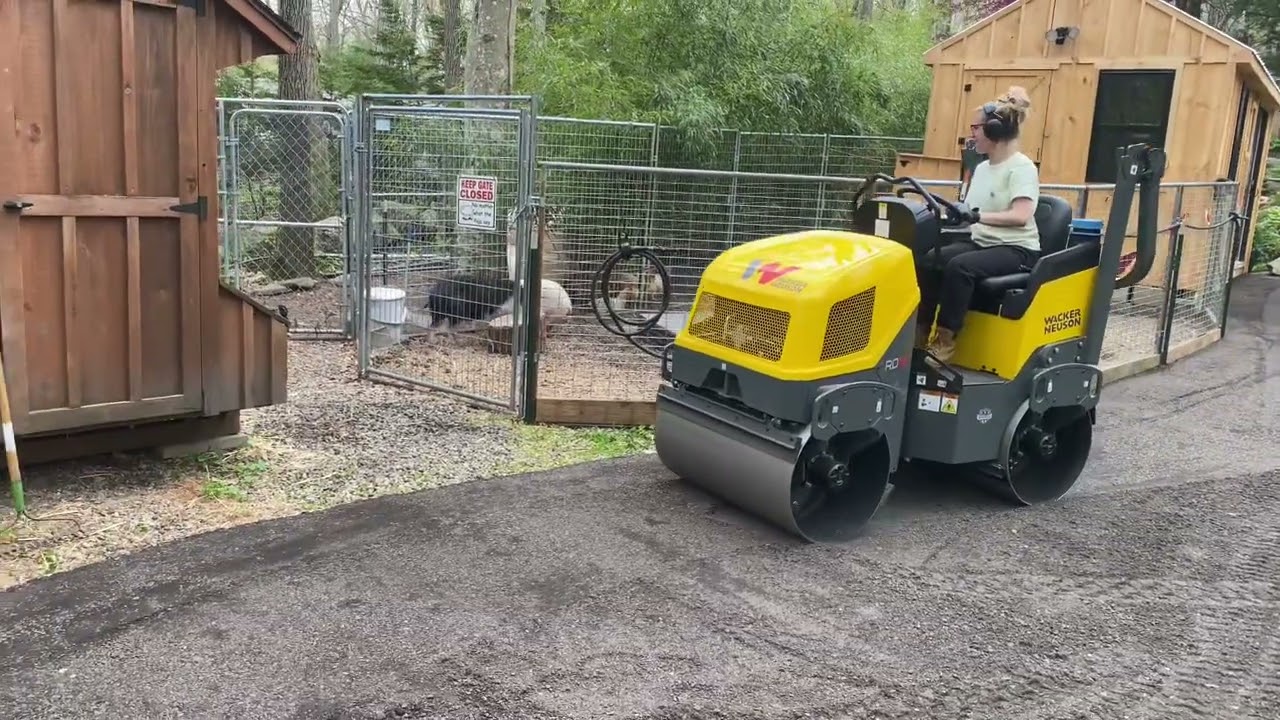 Asphalt Milling Driveways - YouTube