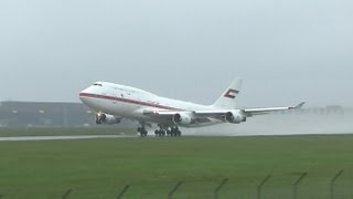 Boeing 747-400 Abu Dhabi Amiri Flight startet am Hannover Aiport (EDDV)