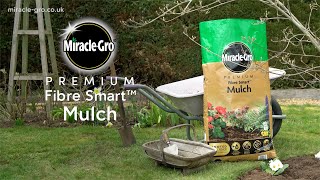 Miracle-Gro® Peat Free Premium Fibre Smart™ Mulch: a peat-free mulch to improve your flower beds