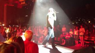 Smash Mouth I'm A Believer / All Star live 10/12/12