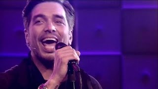 Waylon zingt Sledgehammer van Peter Gabriel - RTL LATE NIGHT