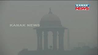 Its Difficult To Breathe As Thick Smug Blanketed In Delhi