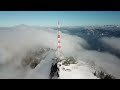 der grünten kommt zwischen den wolken hervor