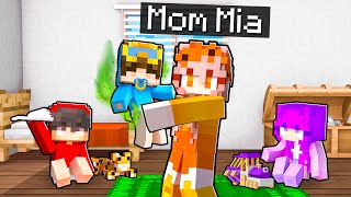 Mia BECOMES A MOM in Minecraft!