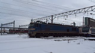 2025.01.12 貨物列車（4075列車）秋田駅発車 ※秋田駅約1時間遅れ