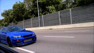 Nissan Skyline R34 V-Spec II fly by