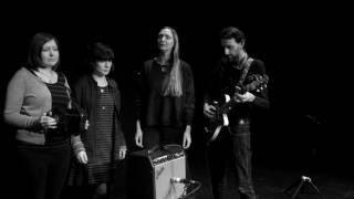 The Furrow Collective - Chuir M’Athair Mise dhan Taigh Charraideach