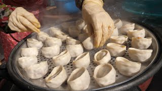 Making Grandma's Super-Speed Dumplings! / Korean street food