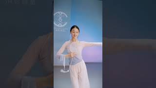 #中国古典舞 予君书-好多鱼 chinese classical dance #dancer #classicaldance #chineseclassicaldance #古典舞 #国风 #舞蹈