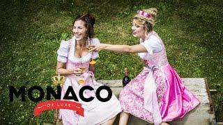 Was ziehe ich zum Oktoberfest an? Wie trage ich ein Dirndl? Trachten-Tipps für Frauen