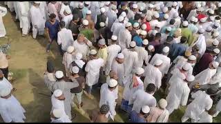 Hazrat Maulana matloob ur Rahman sahab ka janaza Allah unko Jannat de dua ki darkhaast hai