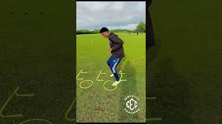 Intense passing and quick feet warm up❕#ebbselitecoaching #footballcoaching #soccerdrill #fyp #viral