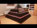 Biggest 3D domino pyramid fail ever - 3131 - 19000 dominos