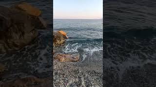 Il mare di luglio a Borgio Verezzi #Shorts - Savona - Liguria - Italia - Italy