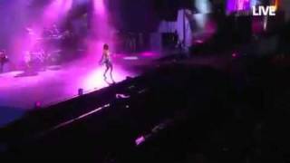 Rihanna LIVE in Rock in Rio : Abertura - Only Girl