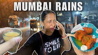 Mumbai ki Barish Mein i Got Wet 💦 Mumbai Rain Vlog | Street Food Ke Mazze | The Zingaat Girl Vlogs