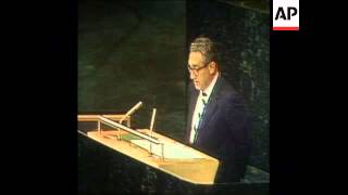 SYND 23 9 74 HENRY KISSINGER DELIVERS SPEECH IN THE UNITED NATIONS ON OIL