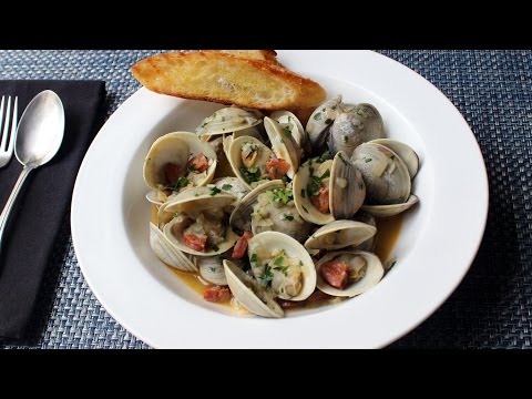 Chorizo Steamed Clams Recipe - How to Make Spanish-Style Clams with Chorizo Sauasge Chorizo Steamed Clams Recipe - How to Make Spanish-Style Clams with Chorizo Sauasge