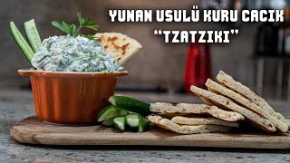 Yunan Mutfağı Serisi#1: Tzatziki (Yunan Usulü Kuru Cacık)