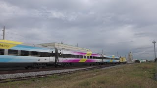 Due to INCREASED DEMAND its MIX and MATCH Brightline adds coaches to current consists !!  - 3/15/23