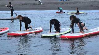 SUP YOGA 湘南茅ヶ崎　サップヨガ体験スクール　ムラサキレディーススタッフ参加　5月21日２０１５