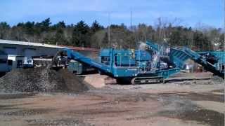 Powerscreen XA400S and 1000 Maxtrak crushing recycle in Simsbury, CT part 2