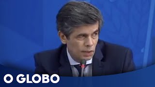 Bolsonaro surpreende ministro da Saúde ao incluir academias e salões como serviços essenciais