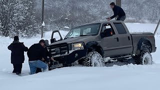 Ford F-250 покатушки по снегу