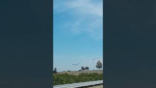 Airplane Landing @ Sacramento Airport, California #airplane #short #Sacramento