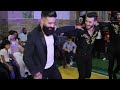 أجمل عروس وعريس نزلو يتحدو فرقة الدبكة bride dancing dabke at a wedding