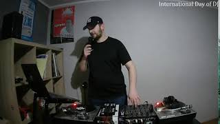 HoleVA DJ - INTERNATIONAL DAY OF DJ 2024 [VINYL LIVE MIX]