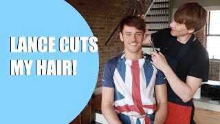 HUSBAND CUTS MY HAIR! I Tom Daley