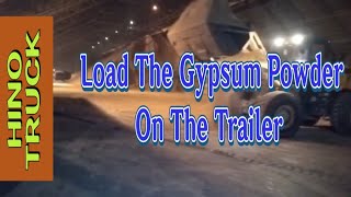 Load The Gypsum Powder On The Trailer