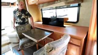 The RV Corral 2015 Winnebago Vista 36Y stock# NA863