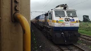 Single Diesel Line Crossing: Dharmabad- MMR Marathwada Express Crossing CSMT-Nanded Tapovan Express