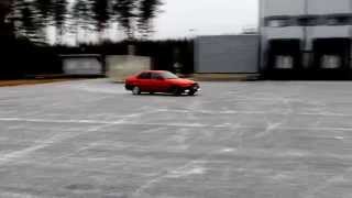 Bemarilla linttaa | BMW 316 e36 Snow Drifting