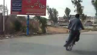 Wheeling in gujranwala Pakistan.flv