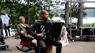 Kimmo Pohjonen - Säkkijärven polkka (live at Moottorimusiikin festivaali, 7.8.2011)