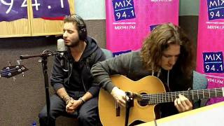 One Eskimo: performs acoustic in the Mix UGL