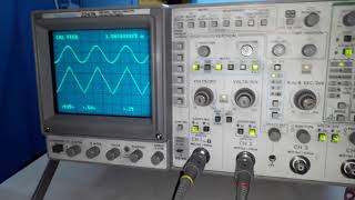 Osciloscopio Tektronix 2247A