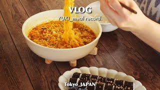 新大久保の最新カフェに行く｜ARMYおすすめ韓国スナック｜私の焼菓子生活｜東京OLの食生活vlog