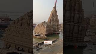 बनारस के इस मंदिर में पूजा क्यों नहीं होती है #facts #history#shorts#ytshorts#shortvideo#trending